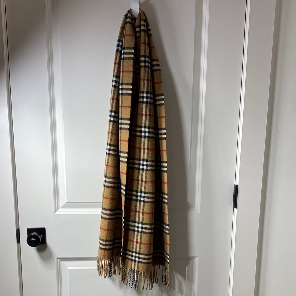 Burberry Classic Plaid Scarf in Tan and Black